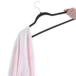 Sale SONGMICS 12 Cintres antidérapants pince