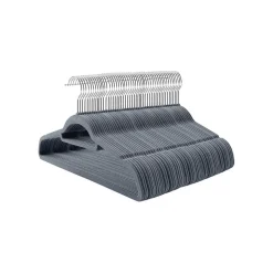 Shop SONGMICS 100 Cintres velours gris clair