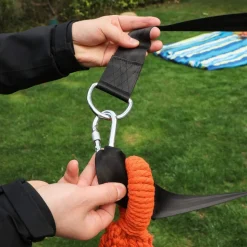 Shop SONGMICS Chaise longue ondulée noir